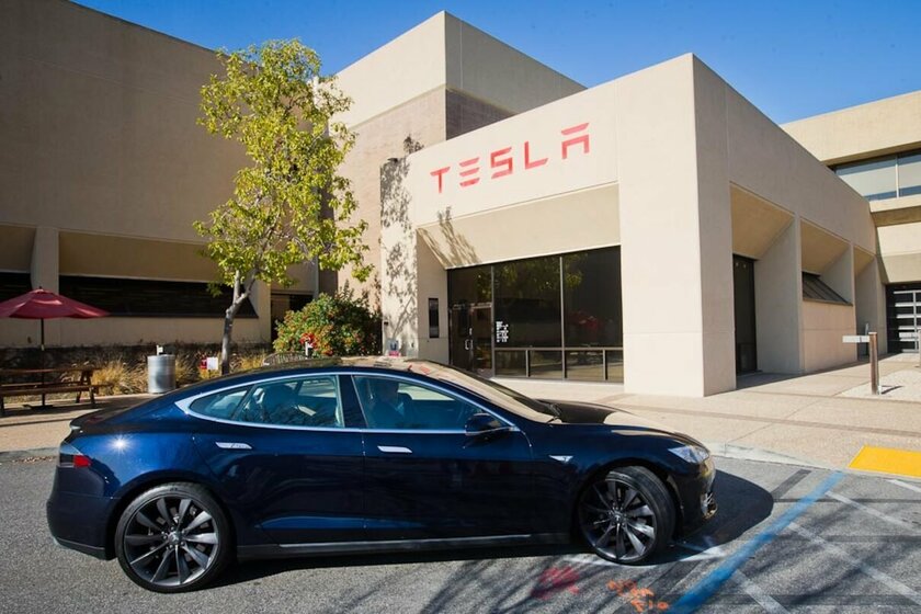 8 причин, почему Tesla обошла всех автопроизводителей. Одна из — Илон Маск