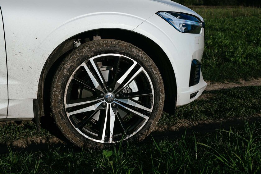 Экстаз электродвигателя и ДВС. Тест-драйв плагин-гибрида Volvo XC60 Recharge (2021) — Технологии. 5