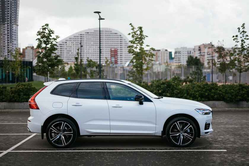 Экстаз электродвигателя и ДВС. Тест-драйв плагин-гибрида Volvo XC60 Recharge (2021) — В путь. 2