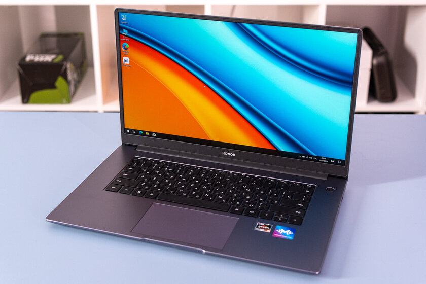Теперь с Ryzen 5-го поколения. Обзор HONOR MagicBook 15 — Дизайн и эргономика. 1