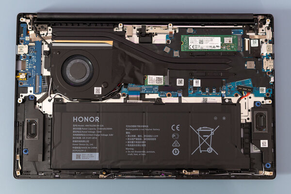 Теперь с Ryzen 5-го поколения. Обзор HONOR MagicBook 15 — Железо и производительность. 21