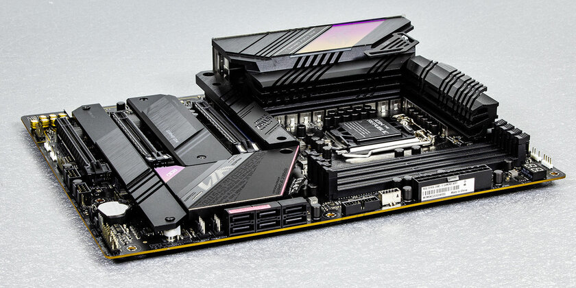 Обзор матплаты ASUS ROG STRIX Z590-E GAMING WIFI: баланс цены и полезных инструментов — Отзыв. 1