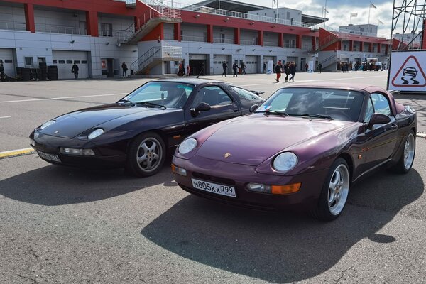 Провели день на Porsche Sportscar Together Day 2021