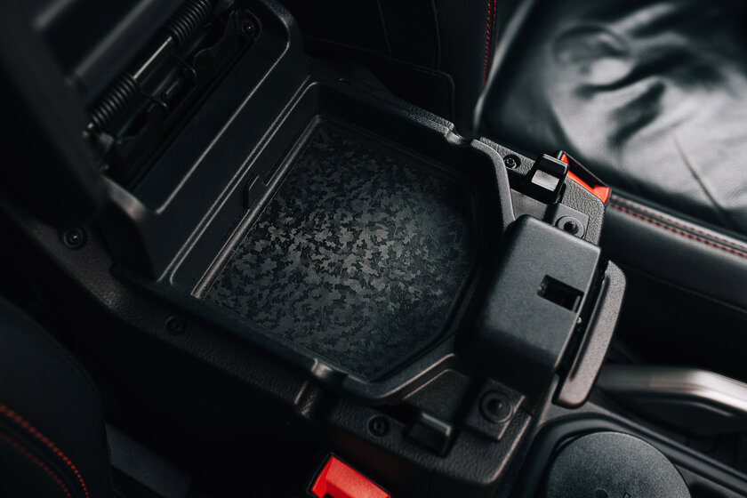 Самый. Настоящий. Джип! Проехал 2 000 км на Jeep Wrangler Rubicon (2018) и делюсь впечатлениями — Интерьер. 48