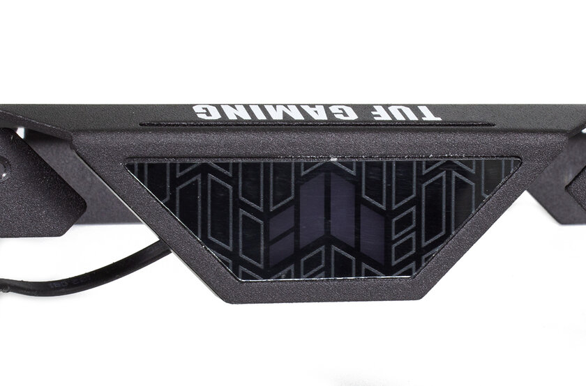 Обзор ASUS TUF Gaming GeForce RTX 3060 Ti OC: выбор чуть-выше-среднего уровня — Упаковка, внешний вид. 3