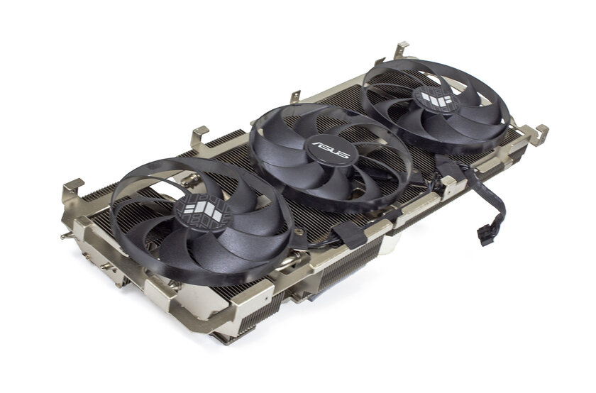 Обзор ASUS TUF Gaming GeForce RTX 3060 Ti OC: выбор чуть-выше-среднего уровня — Особенности конструкции. 2