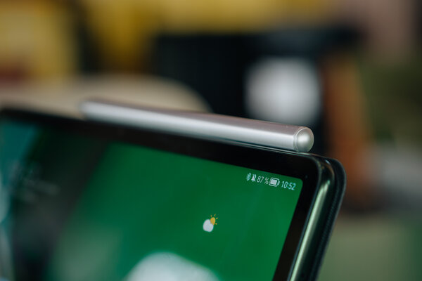 У iPad появился конкурент. Заменил ноутбук на Huawei MatePad 11 и доволен — Комплектация. 5