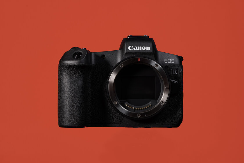 Беззеркалка уже не экзотика. Снимал несколько недель на Canon EOS R