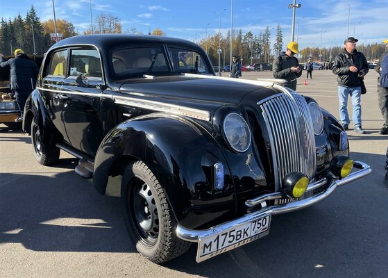 В Подмосковье прошёл Opel Fest, где владельцы автомобилей Opel собрались для мирового рекорда