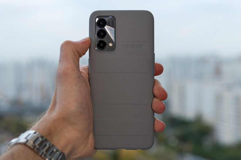 Конкурент среднебюджетным Xiaomi и Samsung. Обзор Realme GT Master Edition — Отзыв спустя две недели использования. 1
