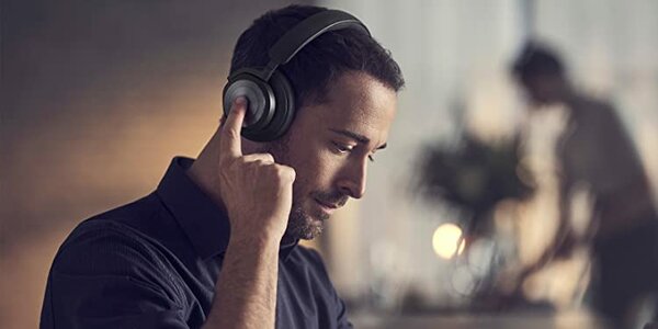 Россыпь новинок от Bang & Olufsen: колонки, наушники и акустика для дома с совершенным звуком и дизайном