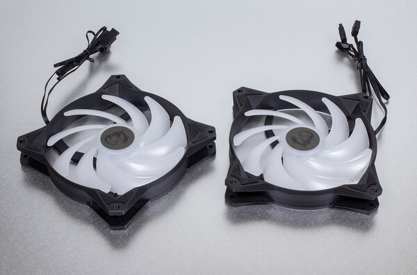 Обзор MSI MAG Core Liquid 280R: когда хочешь тишину и красоту — Комплектация, внешний вид. 4