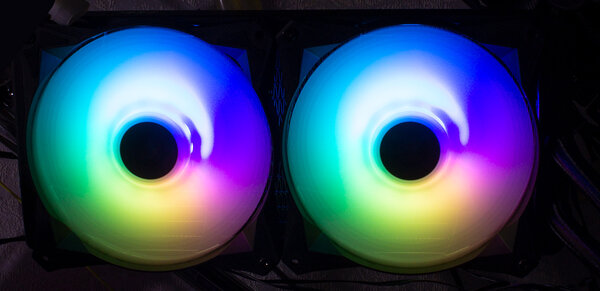 Обзор MSI MAG Core Liquid 280R: когда хочешь тишину и красоту — Комплектация, внешний вид. 6