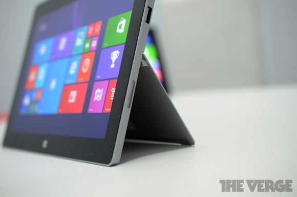 Microsoft анонсировала второе поколение планшетов Surface с новыми аксессуарами
