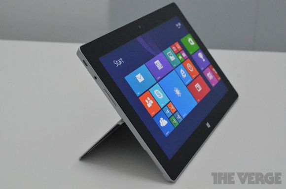 Microsoft анонсировала второе поколение планшетов Surface с новыми аксессуарами
