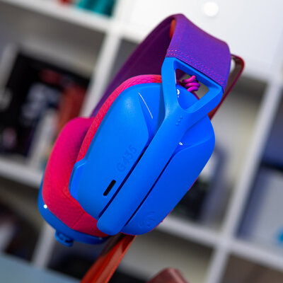 В лёгкой гарнитуре не устают уши. Обзор Logitech G435 — Внешний вид и эргономика. 3