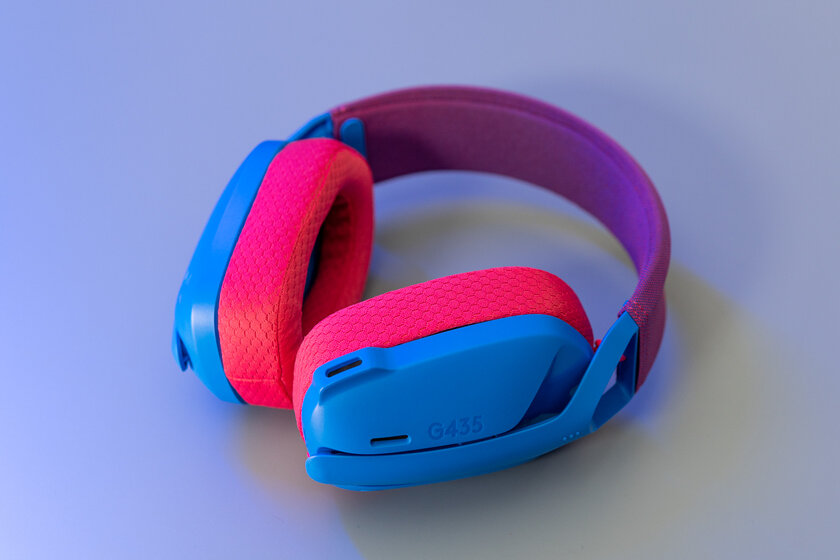 В лёгкой гарнитуре не устают уши. Обзор Logitech G435