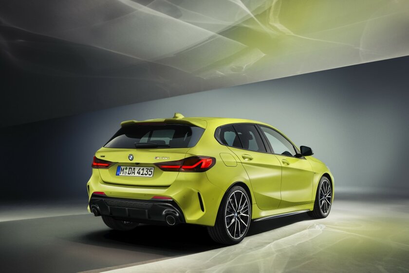 BMW представила обновлённый 1-Series: новая подвеска, улучшенная управляемость и не только