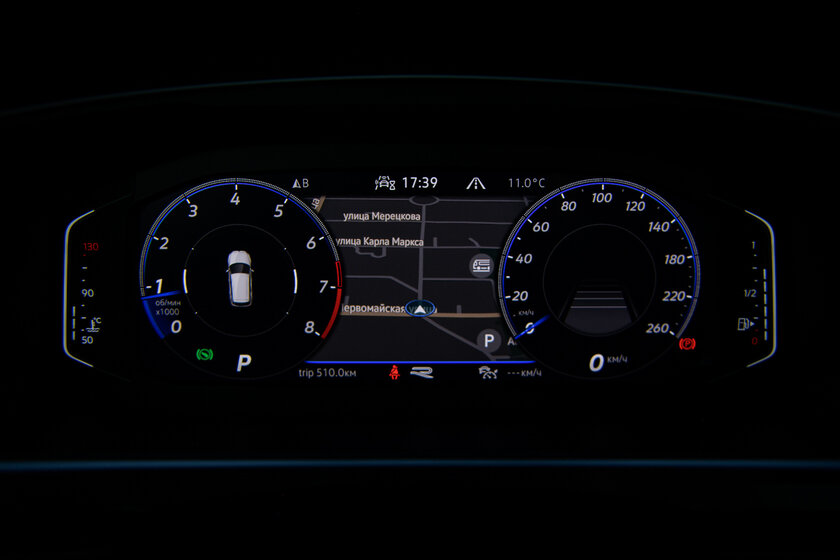 Малый повзрослел. Тест-драйв заряженного Volkswagen Tiguan R-Line (2021) — Интерьер и удобство внутри. 26