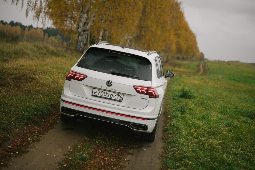 Малый повзрослел. Тест-драйв заряженного Volkswagen Tiguan R-Line (2021) — В путь. 5