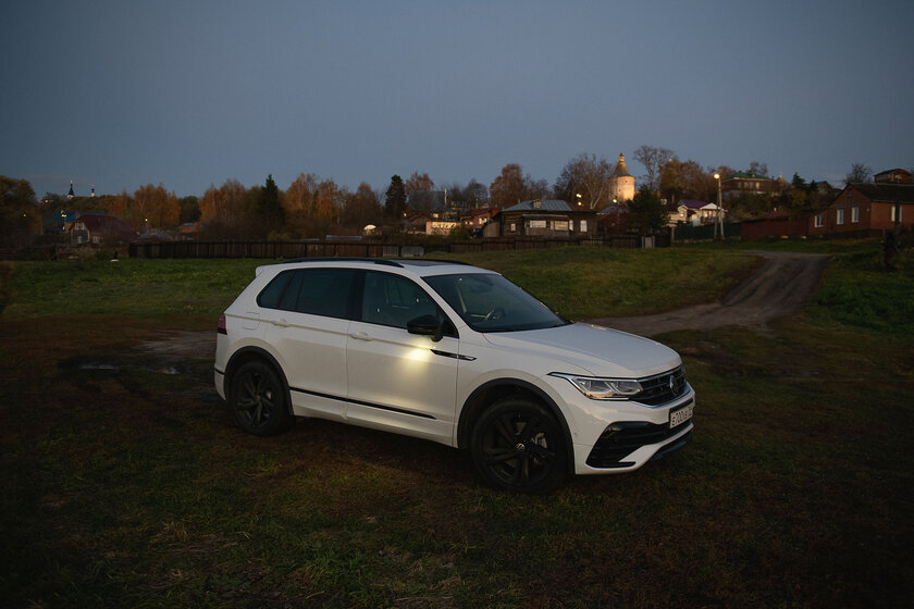 Малый повзрослел. Тест-драйв заряженного Volkswagen Tiguan R-Line (2021) — В путь. 7