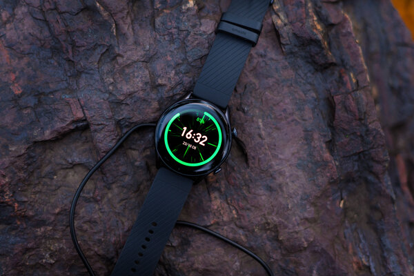 Лучшие смарт-часы в 2021 году: обзор Amazfit GTR 3
