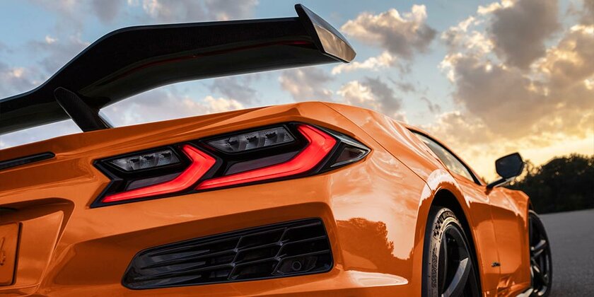 Новый Corvette оснастили мощнейшим V8 в истории: от нуля до сотни за 2,6 секунды