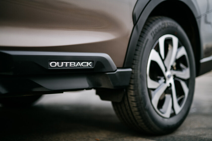 Эта машина различает водителей! Тест-драйв Subaru Outback 6-го поколения