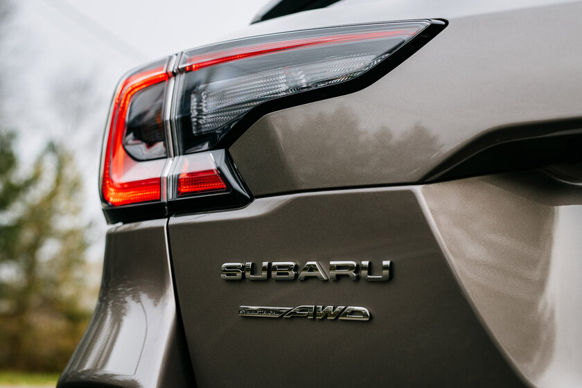 Эта машина различает водителей! Тест-драйв Subaru Outback 6-го поколения