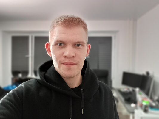 Недорогой монстр с 30 часами работы без подзарядки. Обзор Narzo 50A — Камера. 23