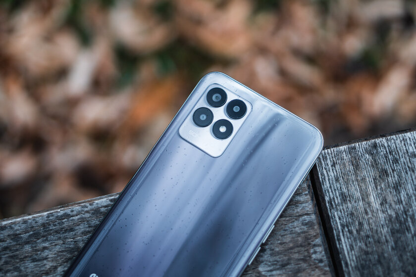 Экран на 120 Гц в бюджетном смартфоне. Обзор необычного Realme 8i — Отзыв. 1