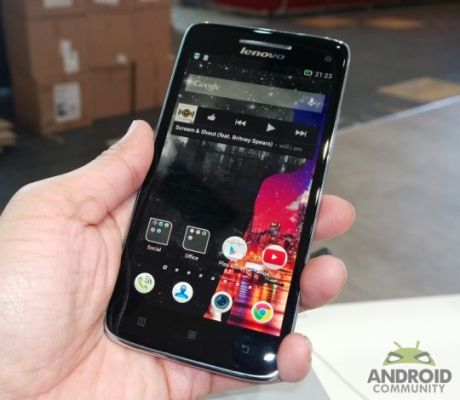 Компания Lenovo представила фирменную линейку смартфонов Vibe