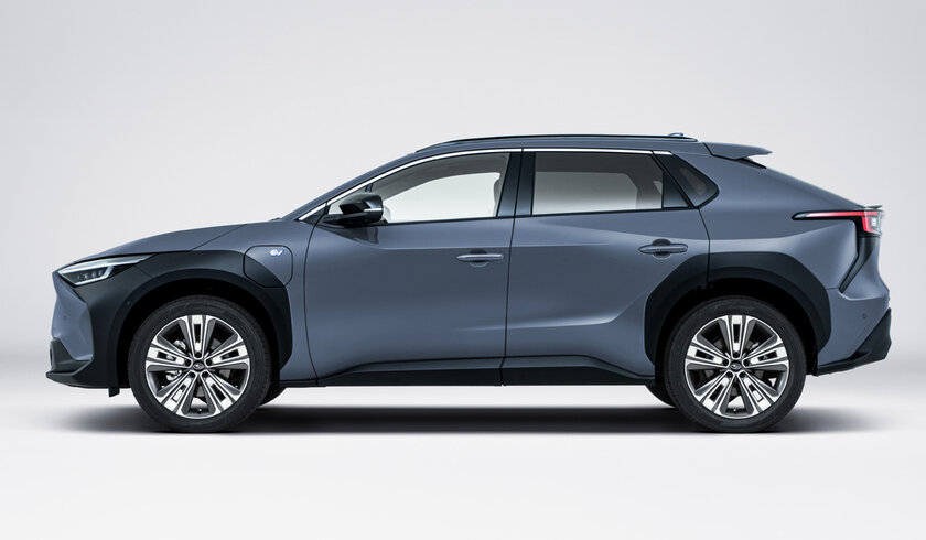 Subaru представила первый электрокар: почти полная копия Toyota bZ4X