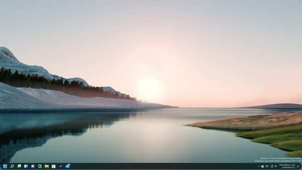 Бесплатная RoundedTB для Windows разделяет и округляет панель задач. Смотрится эффектно