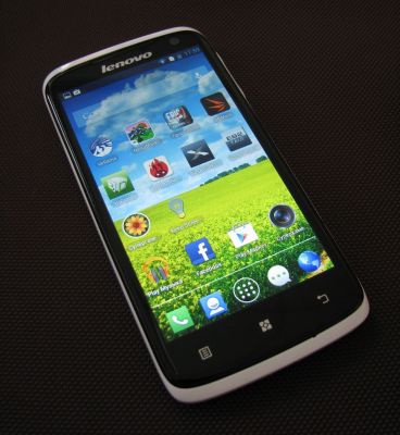 Обзор смартфона Lenovo S820