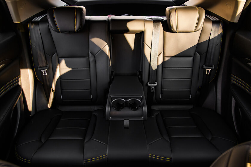 Модный формат из Китая. Тест-драйв Haval F7x (2019) — Статика. 11