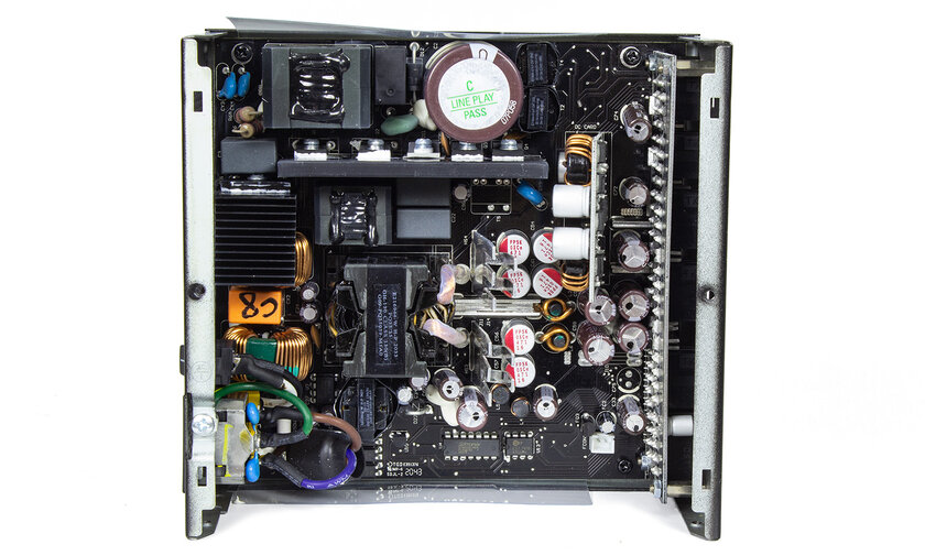Бесшумный корпус для произво­дительных сборок. Обзор MSI MPG Quietude 100S — MSI MPG A850GF: особенности конструкции. 1