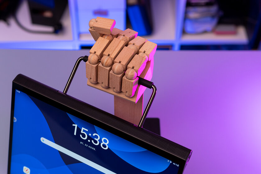 Планшет со встроенной ручкой-подставкой — гениально. Обзор Lenovo Yoga Tab 13 — Внешний вид и эргономика. 2