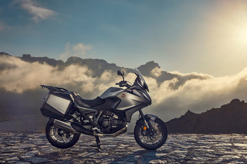 Скорость, стиль и комфорт: Honda показала мотоциклы 2022 модельного года