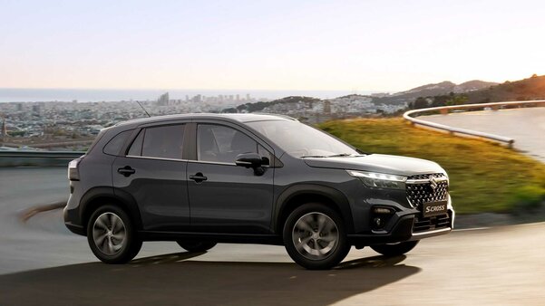 Представлен новый Suzuki SX4: другой дизайн, но прежняя платформа
