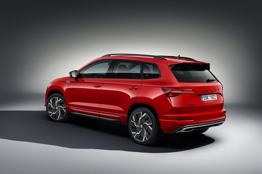 Skoda представила обновлённый Karoq: мощный, спортивный и безопасный