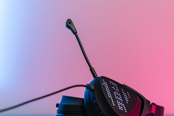 Зачем гарнитуре мини-дисплей в наушниках? Обзор ASUS ROG Delta Animate — Звучание и микрофон. 2