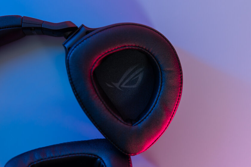 Зачем гарнитуре мини-дисплей в наушниках? Обзор ASUS ROG Delta Animate — Звучание и микрофон. 1
