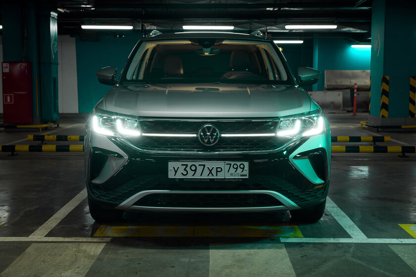 Раньше таких называли хетчбэками. Тест-драйв Volkswagen Taos (2021)