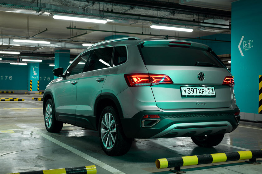 Раньше таких называли хетчбэками. Тест-драйв Volkswagen Taos (2021) — Отзыв. 2