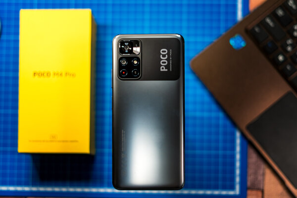 Отлично сбалансированный смартфон Xiaomi с экраном 90 Гц. Обзор Poco M4 Pro 5G