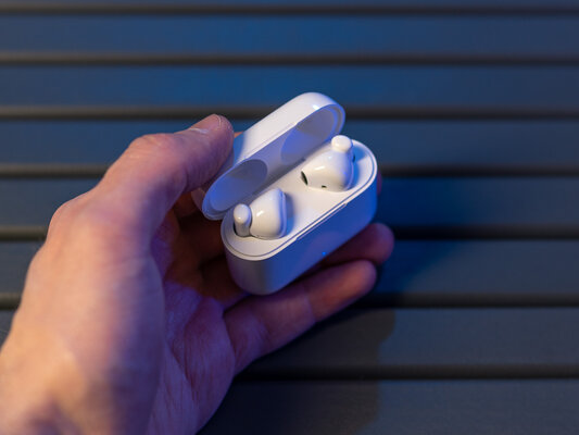 Когда новее не значит лучше. Обзор HONOR Choice Earbuds X — Дизайн и эргономика. 5