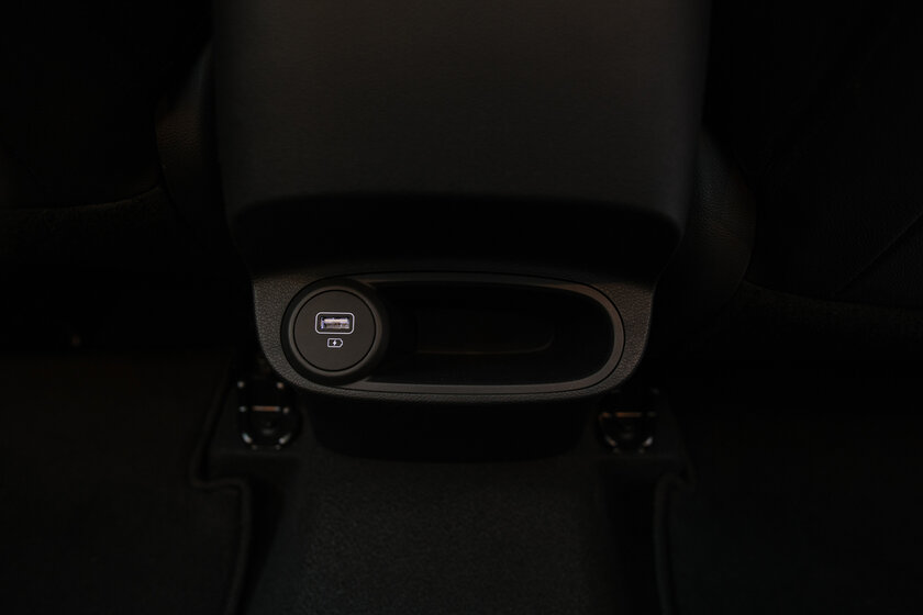 Такой же народный, но со смелым дизайном. Тест-драйв Hyundai Creta — Снаружи и внутри. 5