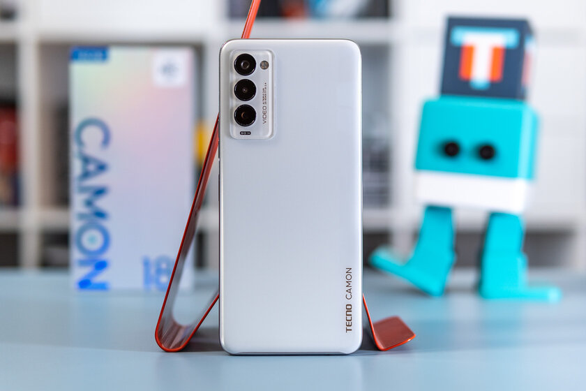 Новый бренд завоёвывает наш рынок. Обзор Tecno Camon 18P