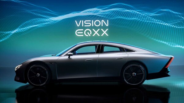 Mercedes представил электромобиль Vision EQXX: 1000 км и 47,5-дюймовый умный дисплей
